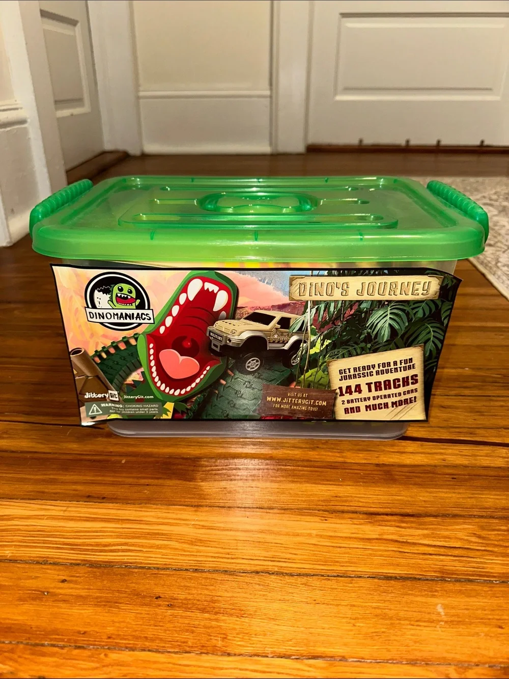 DinomaniaCS Dino's Journey Playset with Green Lid